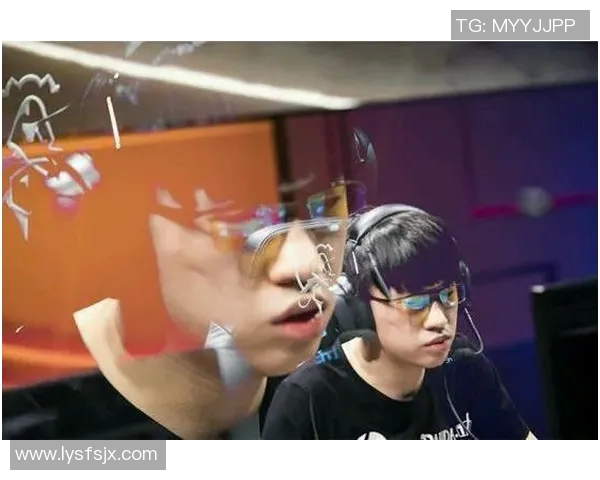 赛后复盘FPX与RNG精彩配合解析及战术思考